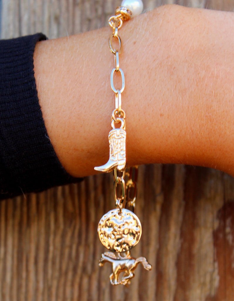Cowgirl Charm